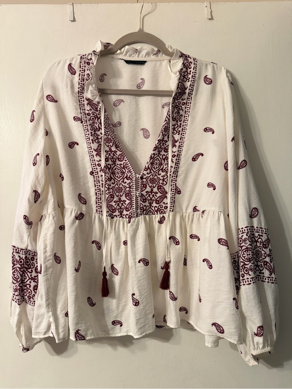 Zara White Folk Peasant Tunic with Burgundy Paisley Print & Tassels Sz XL